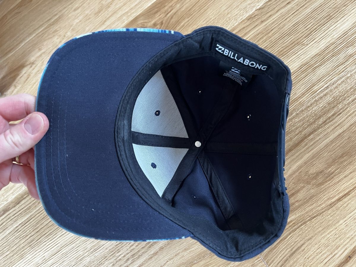 Billabong Copricapi, berretti & cappellini: Billabong Cap/Kappe, dunkelblau mit Muster-Top! – Usato da Reinach BL venduto da Roger.Walliser 3