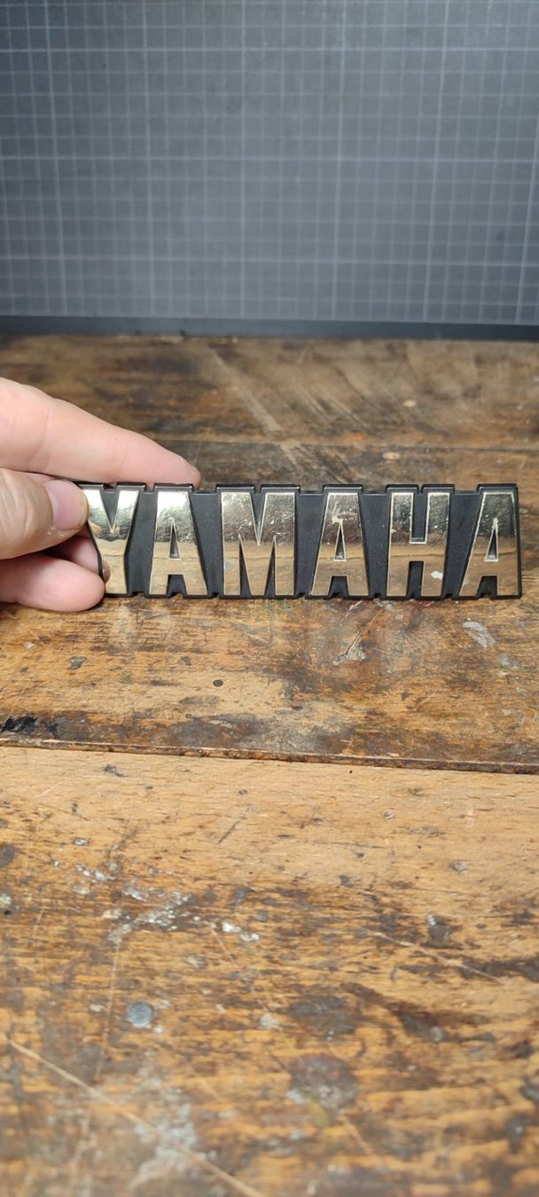 Pontiac Accessori per altri veicoli: Wunderschöner Yamaha Schriftzug – Usato da Gelterkinden venduto da MYSTOREFORYOU4460 3
