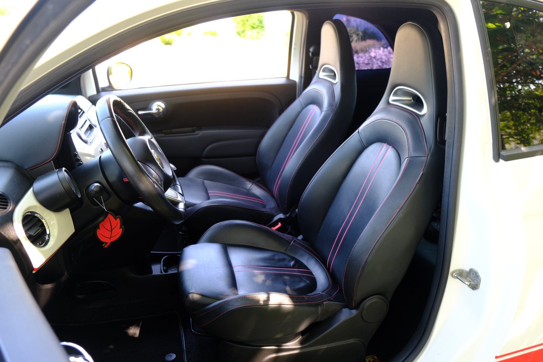 Abarth Automobili: Abarth 500 1,4 16V édition spéciale – Usato da Chénens venduto da Titeuf65 3