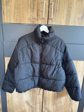 Damen Steppjacke Zara schwarz Grösse S guter Zustand