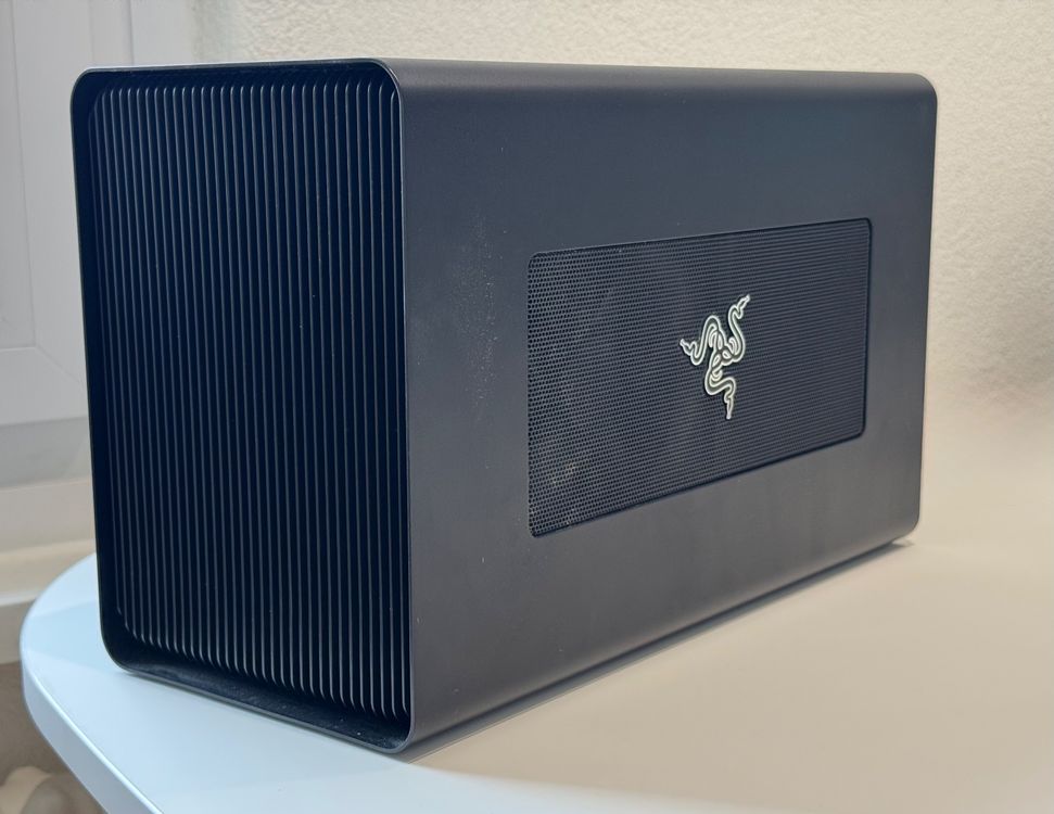 Razer Core X Chroma eGPU (Sapphire Nitro+ Radeon RX 5700 XT) (Gebraucht ...