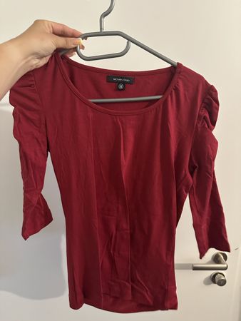 Rotes Shirt mit Puffärmeln von "Women Only", Grösse M