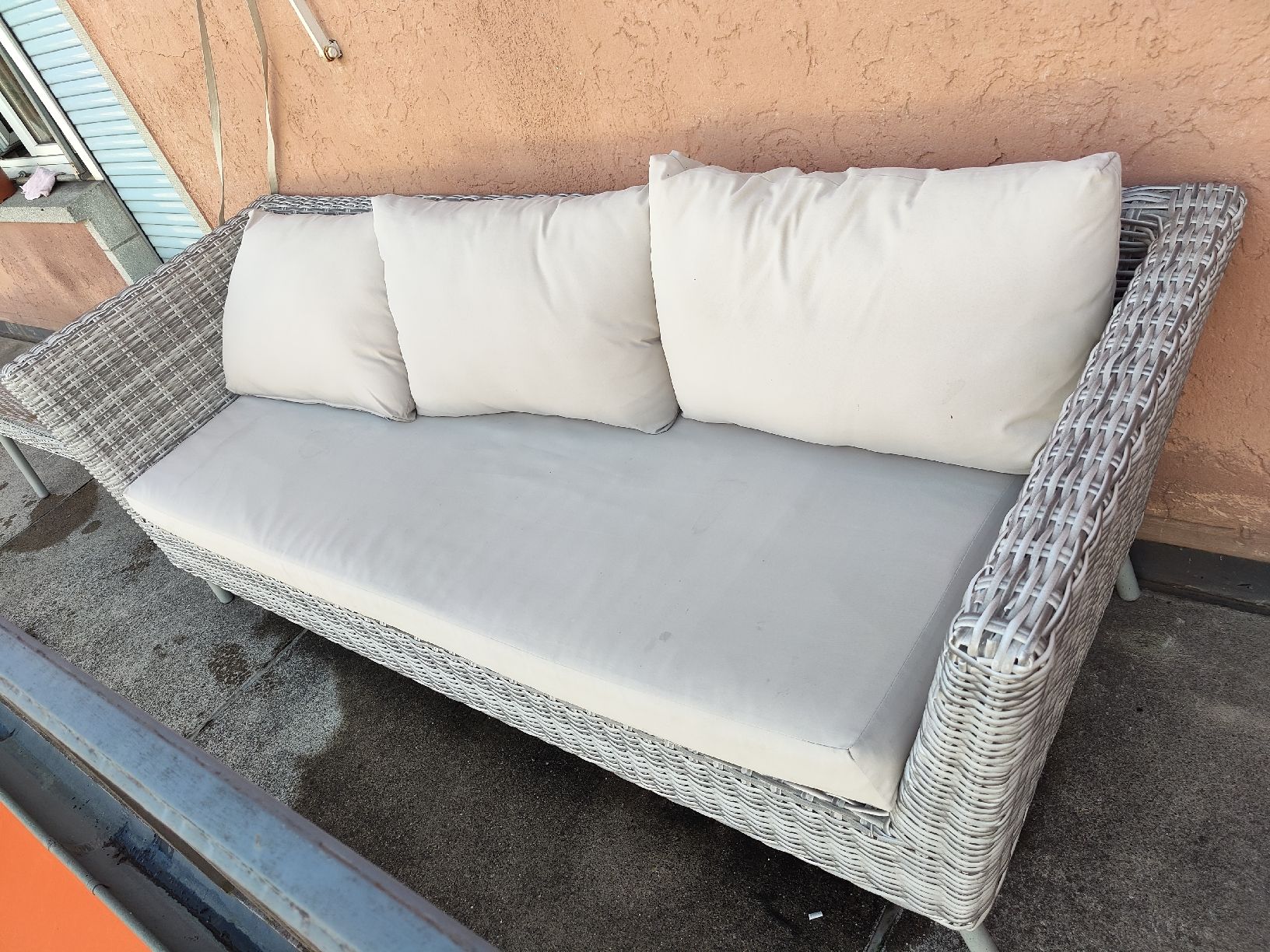 Sofas: Gartenmöbel Set - Sofa und Tisch – D'occasion à Zürich par nin_8qtb 1