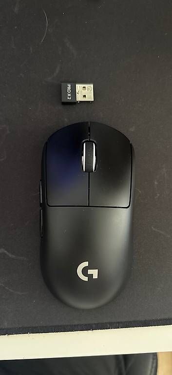 Souris: Logitech G Pro X Superlight 2 – D'occasion à Plan-les-Ouates par wil_8h7k