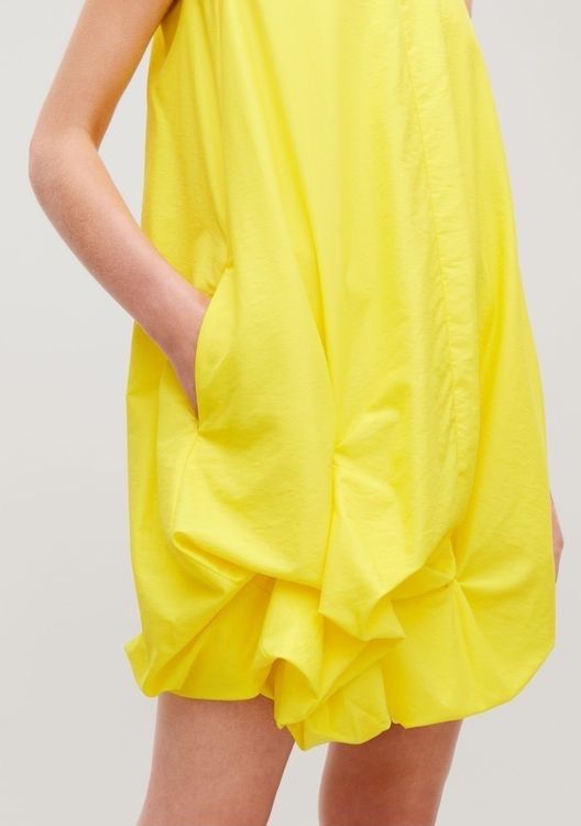Kleider: COS Ballonkleid – Neu und originalverpackt aus Basel von Tony2006 2