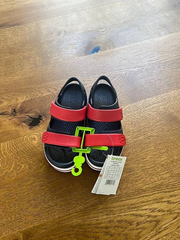 Scarpe per ragazzi: Crocs Sandalen – Usato da Uster venduto da CDiermayr