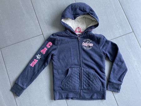 Sweatjacke Grösse 122/128