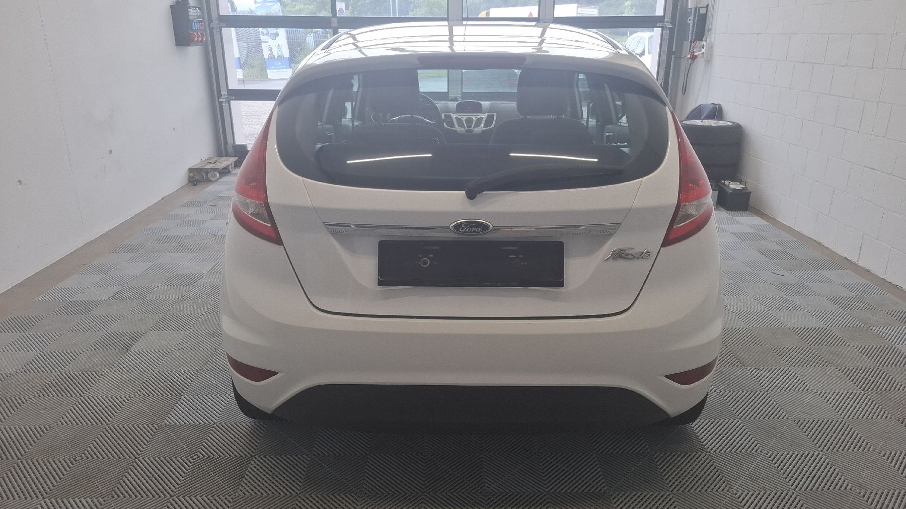 Ford Automobili: Ford Fiesta 1.4  – Usato da Döttingen venduto da GCSCupertino 5