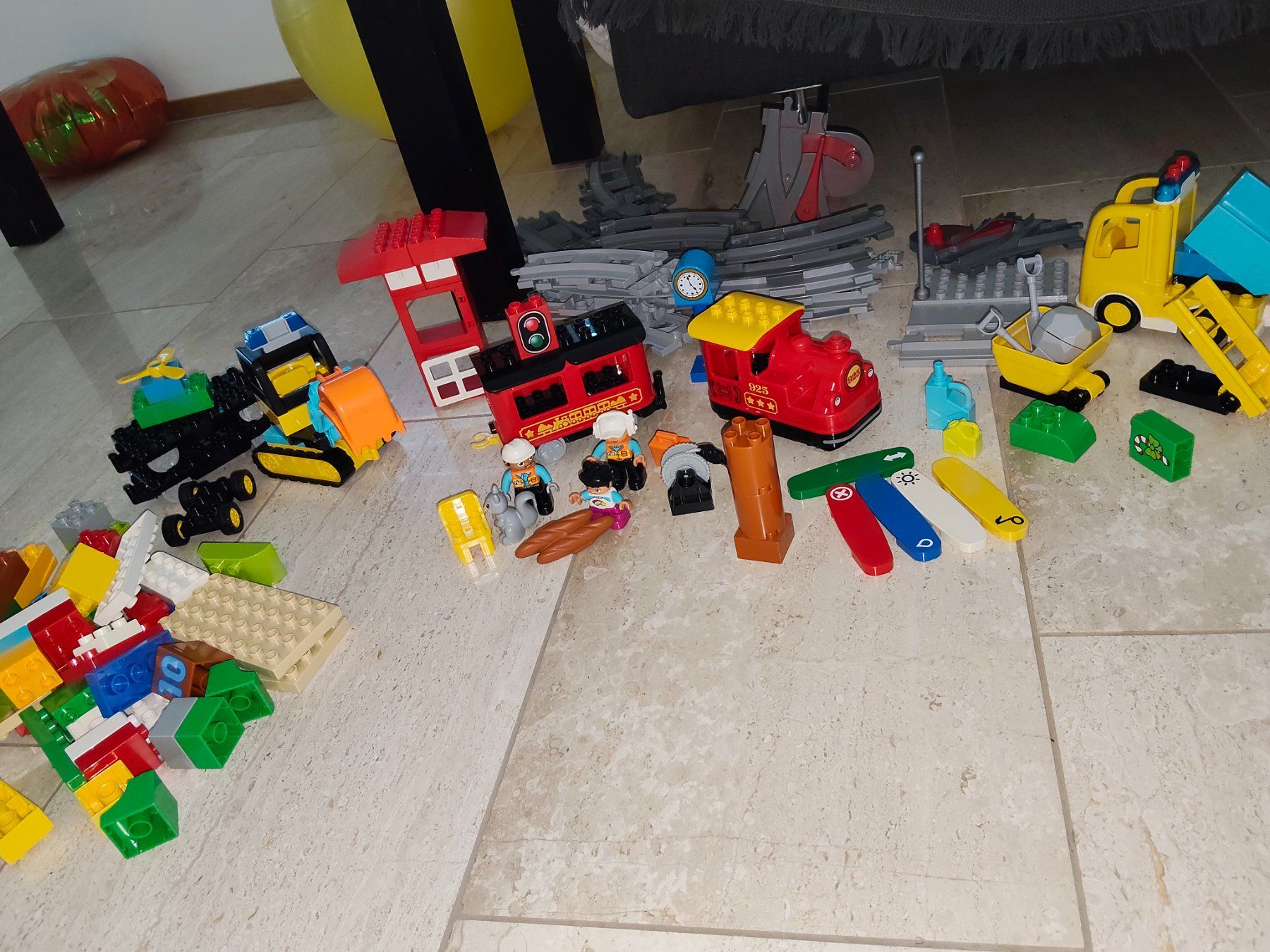 Lego Kit di costruzioni: Train lego duplo 10874 und ++ – Usato da Dübendorf venduto da Pampi78
