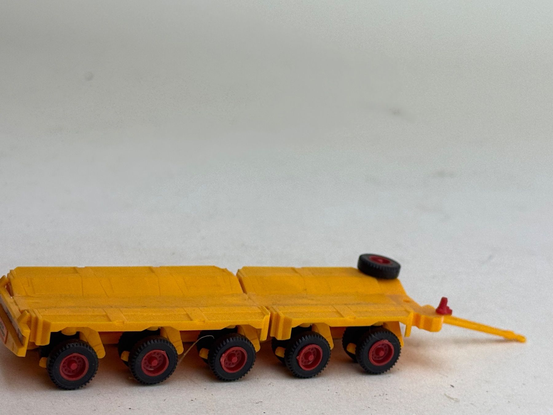 Kibri Modellautos: WI- Kibri Schwerlastanhänger orange – Gebraucht aus Elm von Wikmtz