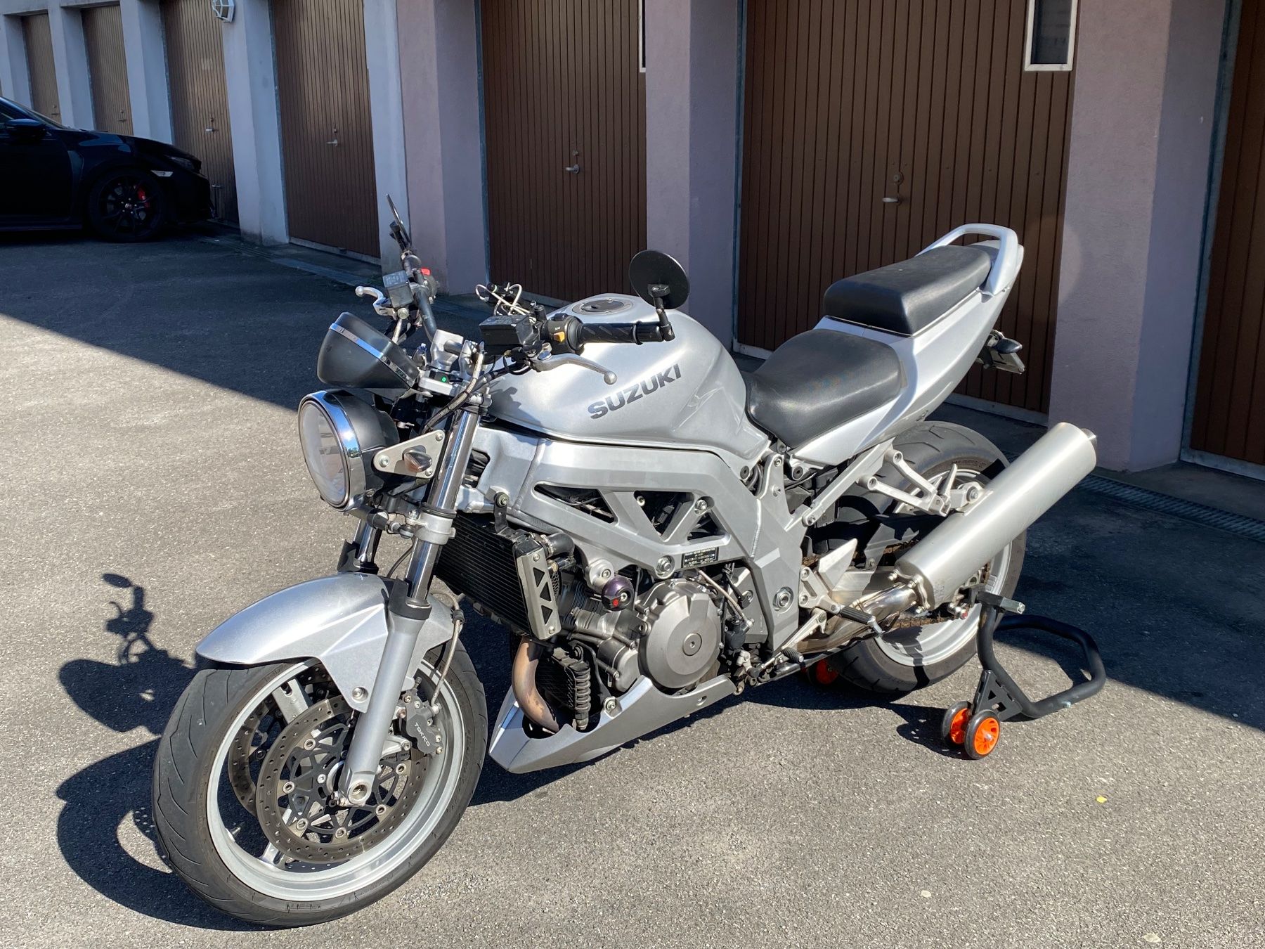 Suzuki Strasse: Suzuki SV 1000, 24 000 km – Gebraucht aus Obergösgen von maniek01 1