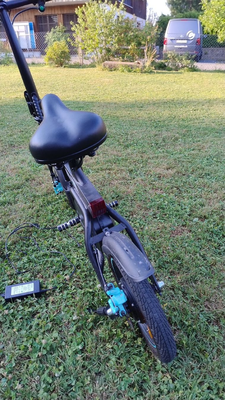 Scooters: E-Bike U-Move faltbar – D'occasion à Kyburg par Striped_bull 4