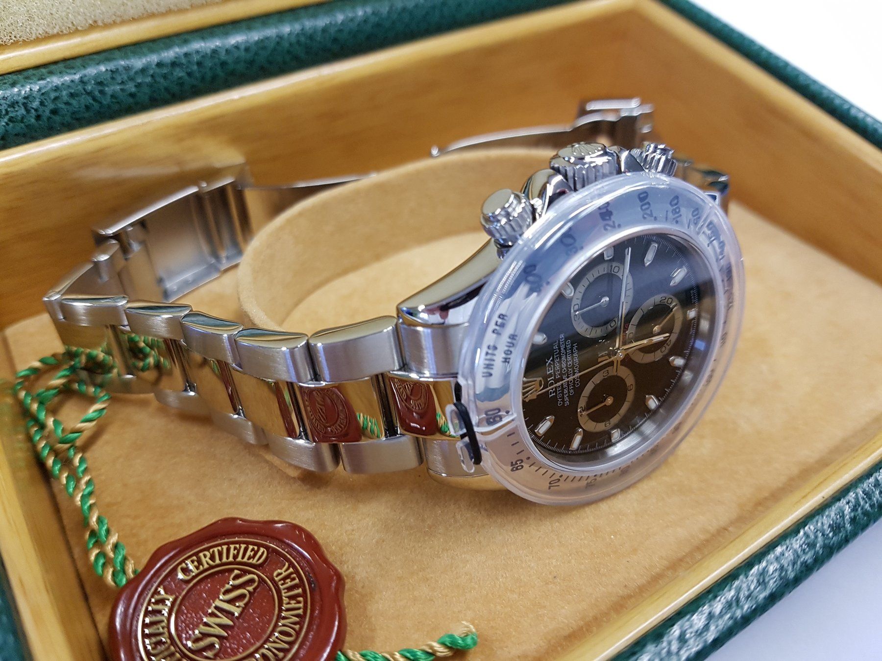 Rolex Orologi: Rolex Cosmograph Daytona - 116520 – Nuovo (secondo la descrizione) da Burgdorf venduto da Moonwalker 2
