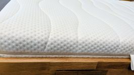 Matratze 90 x 200 cm, elastischer Kern aus Komfortschaum
