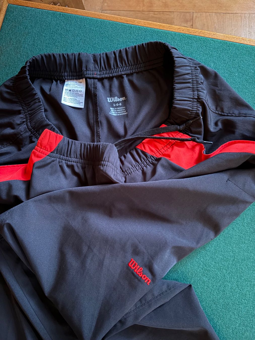 Wilson Pantaloni: WILSON Trainingshose Gr. L / G – Nuovo (secondo la descrizione) da Interlaken venduto da Bona55 5