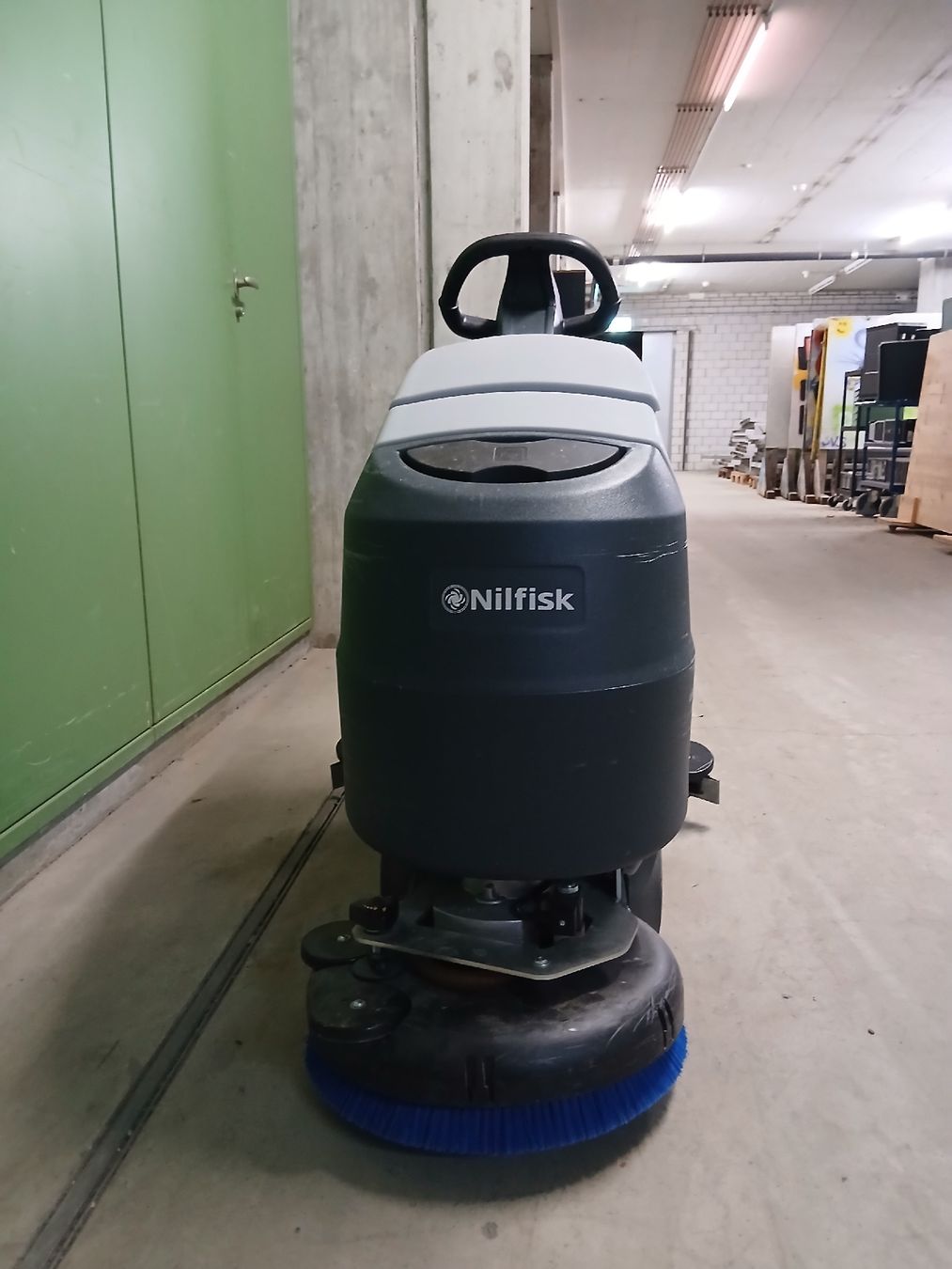 Nilfisk Alle Maschinen: Nilfisk SC401 43B Bodenreiniger – Gebraucht aus Winterthur von Filasez 1