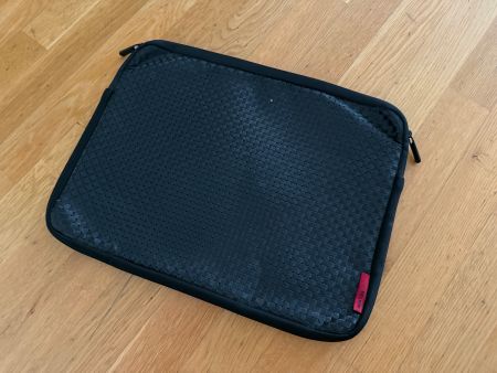 Neuwertige Belkin Schutzhülle für Notebook/Tablet