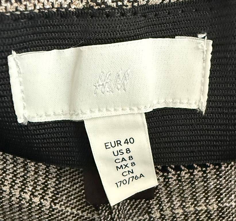 H&M Pantaloni: H&M karierte Damenhose, Grösse 40 – Usato da Ehrendingen venduto da ErikaKrisztina 2