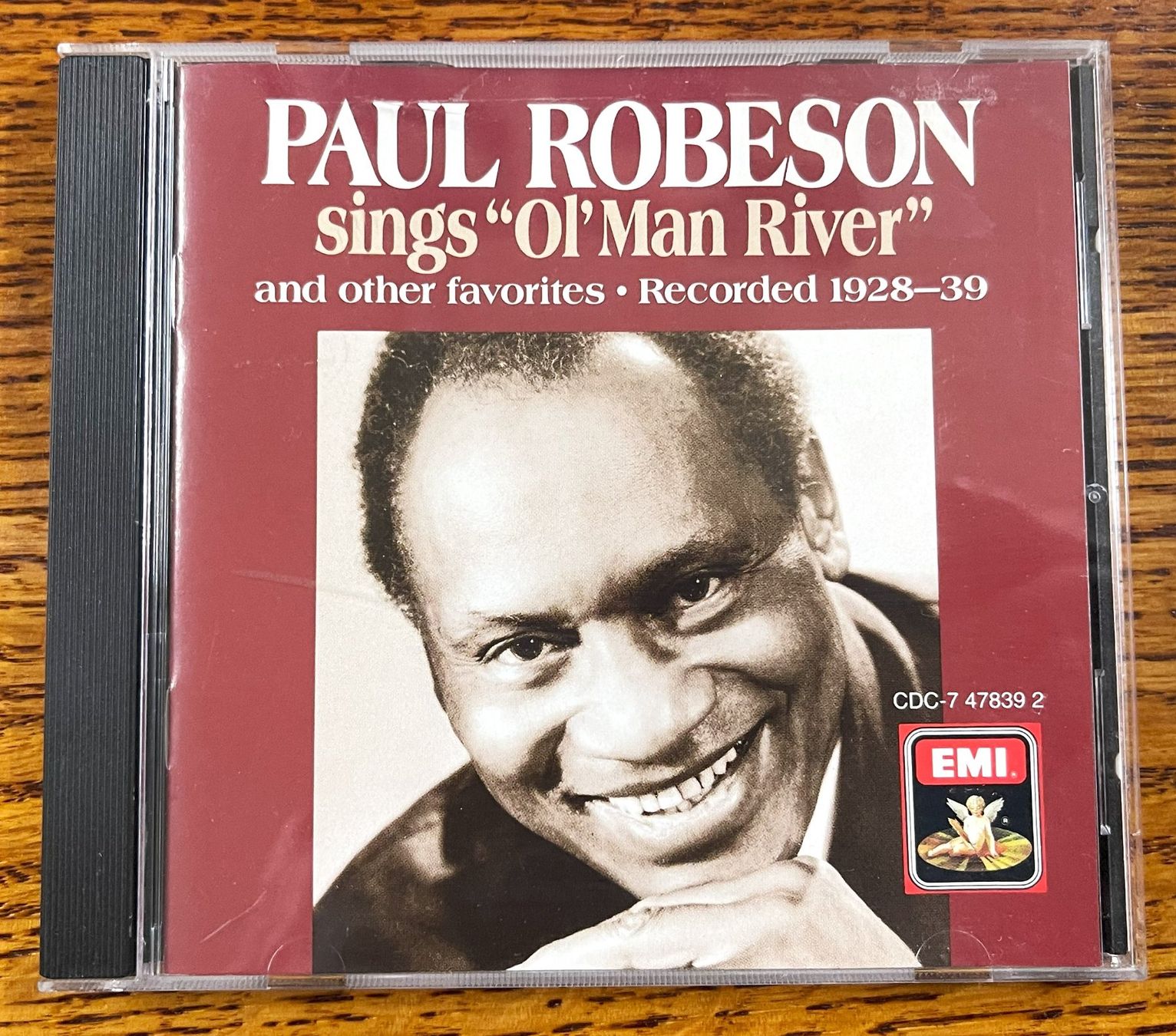 CDs: PAUL ROBESON: SINGS "Ol`Man River" CD – Gebraucht aus Oftringen von Vucki