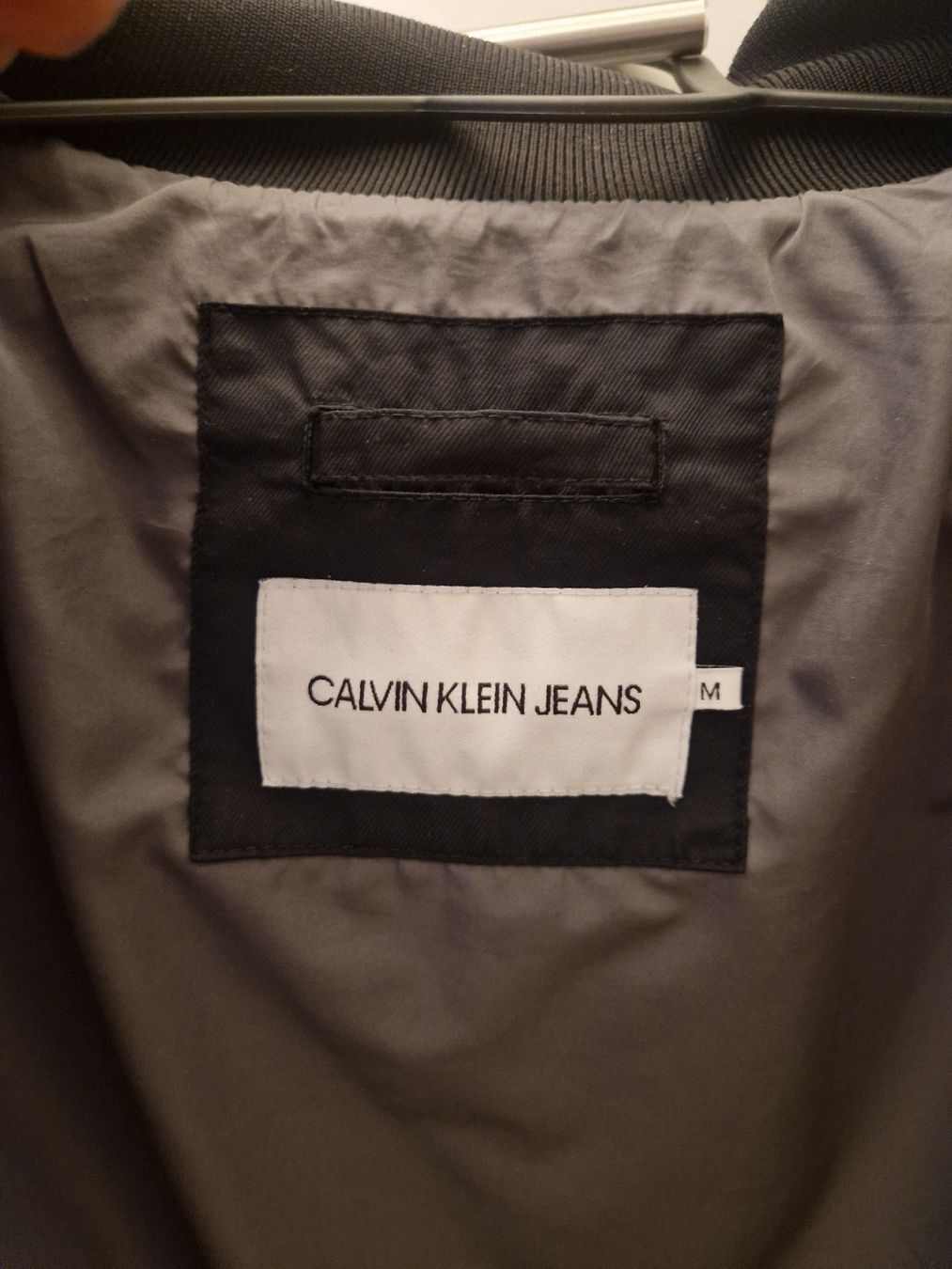 Giacche: Calvin Klein Bomberjacke Grösse M – Usato da Pfungen venduto da R-Tunes 2