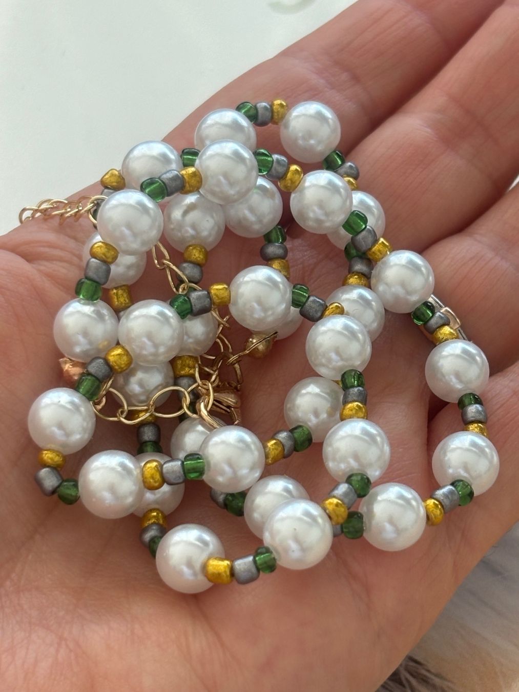 Catenine: Luxus Elegante Kette Farbe :Silber Kunstperlen – Nuovo (secondo la descrizione) da Biel-Bienne venduto da Roserosse13