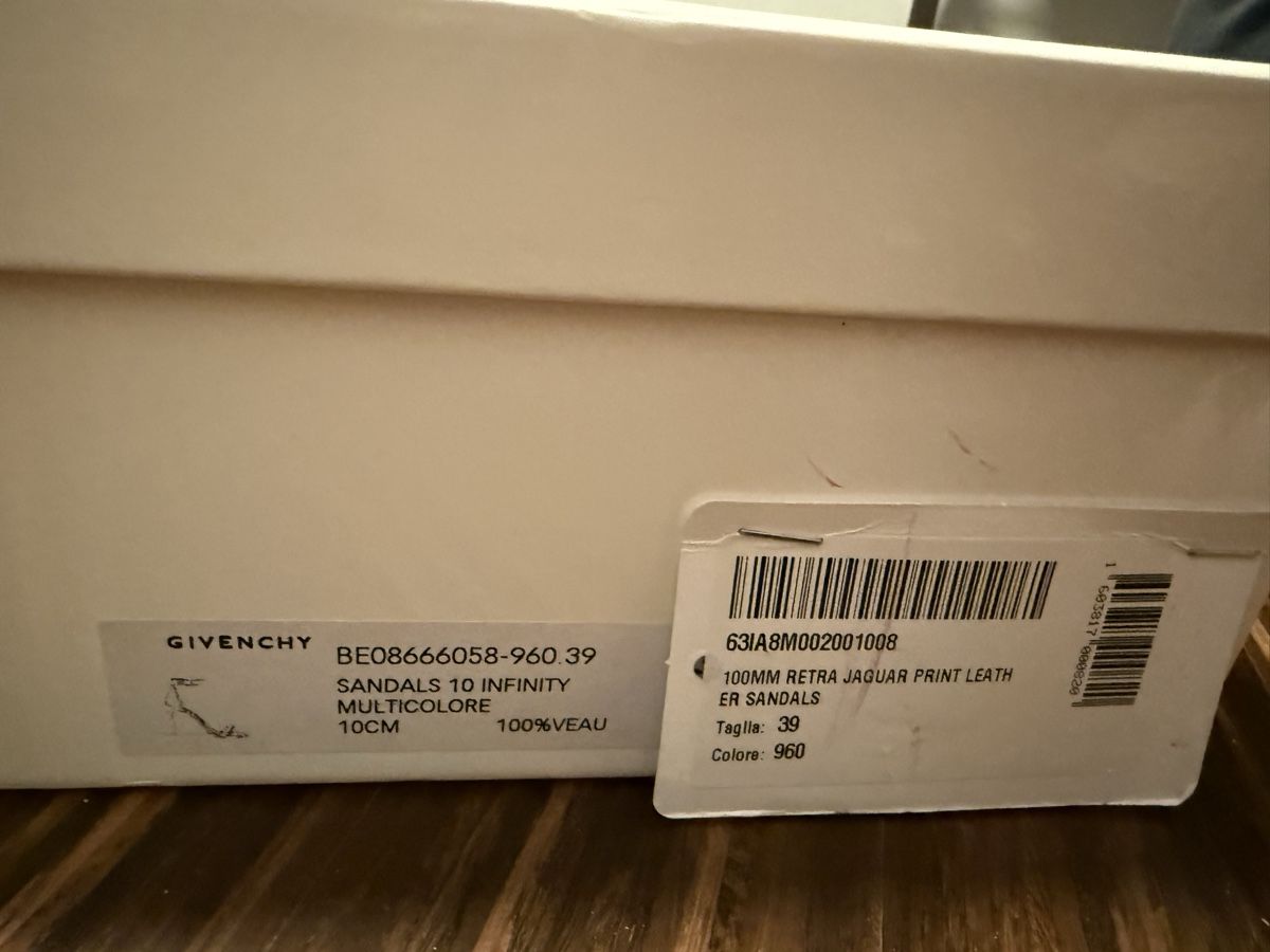 Givenchy Scarpe da donna: Givenchy Leopard Print Infinity Sandalen – Usato da Zollikon venduto da snowflake10- 7