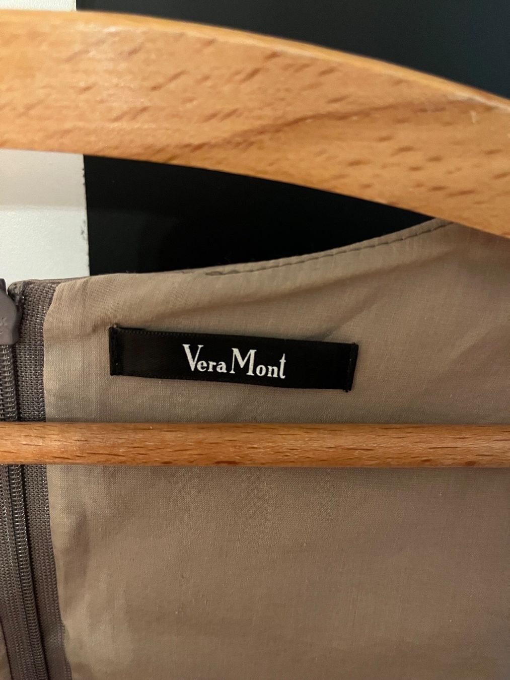 Vestiti: Vera Mont Abendkleid – Usato da Wil SG venduto da mar_2jrf 2