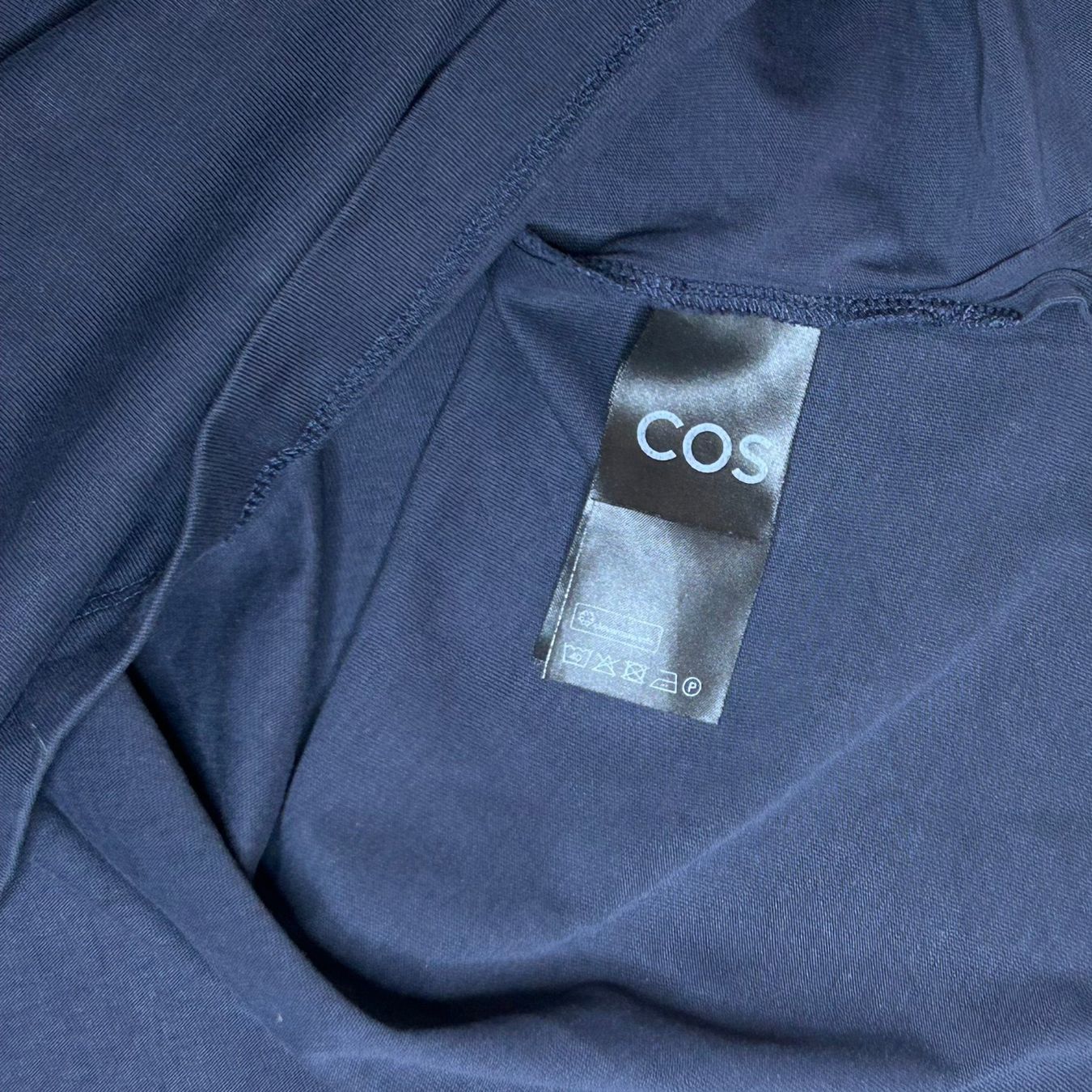 Cos T-Shirts: COS T-Shirt – Gebraucht aus St. Gallen von look-twice 5