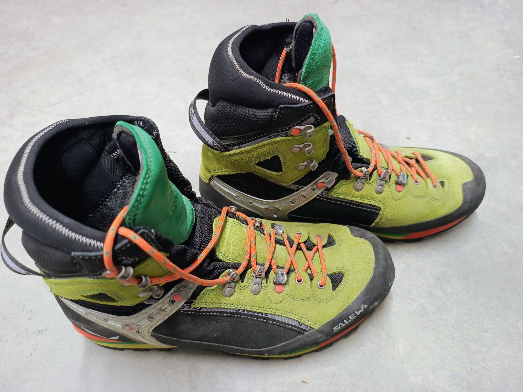 Salewa Chaussures hommes: Wanderschuh Salewa – D'occasion à Wichtrach par pdd_c5wn