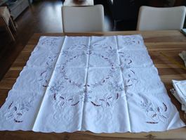 Lovely Embroidered Tablecloth, Floral, Spring Decor!
