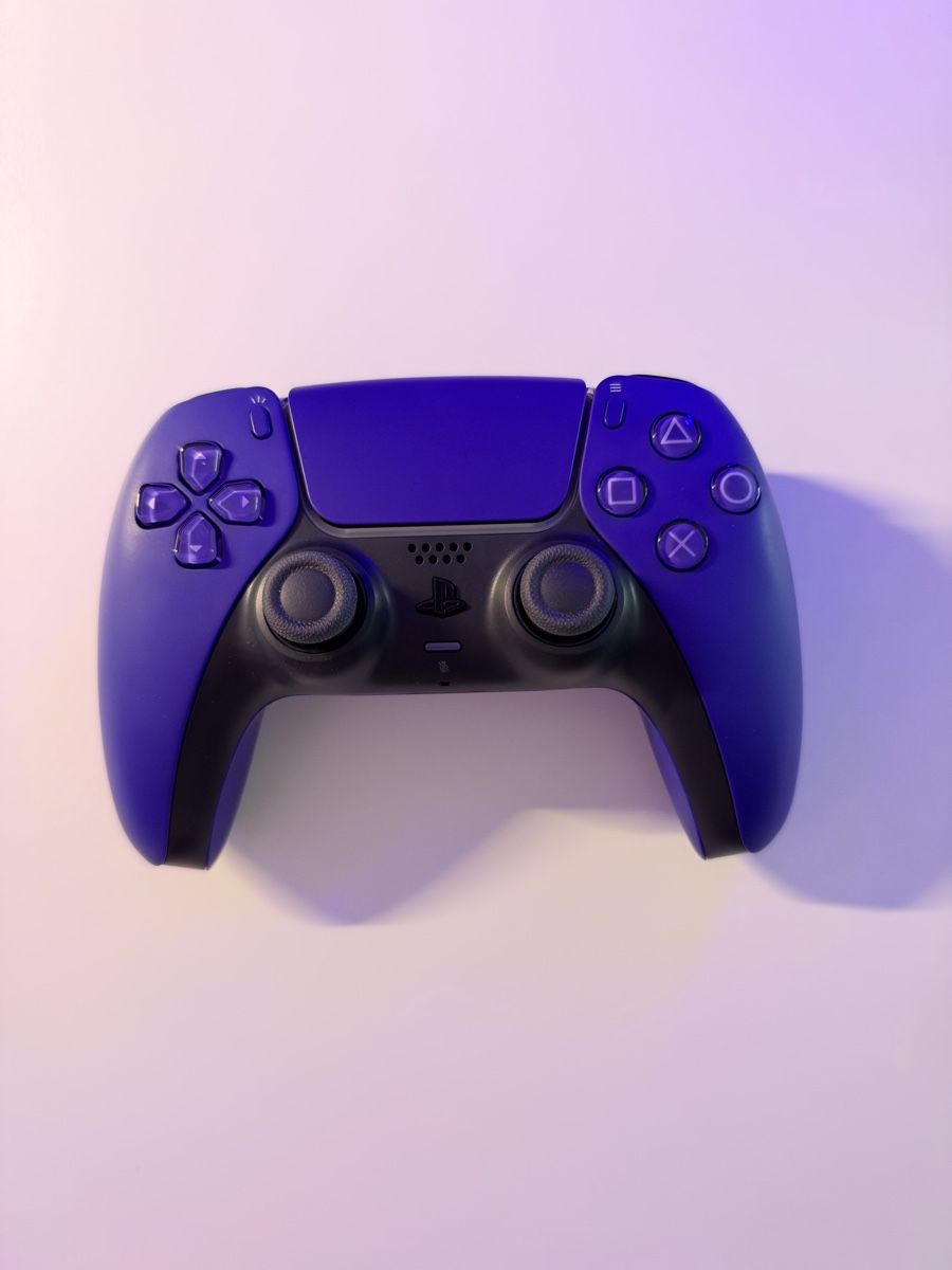 Sony Controller: DualSense Violett / PS5 Controller Violett – Gebraucht aus Waltenschwil von svensocialname