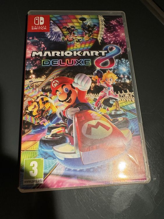 Mario Kart 8 Deluxe Sur Nintendo Switch - Complet Et En Très Bon état