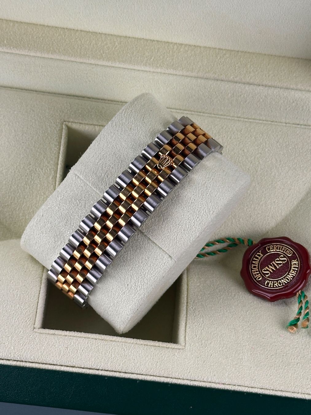 Rolex Montres: Rolex Datejust 36 Diamond – Ref. 116233G mit Box – D'occasion à St. Gallen par TrokulWatches 2
