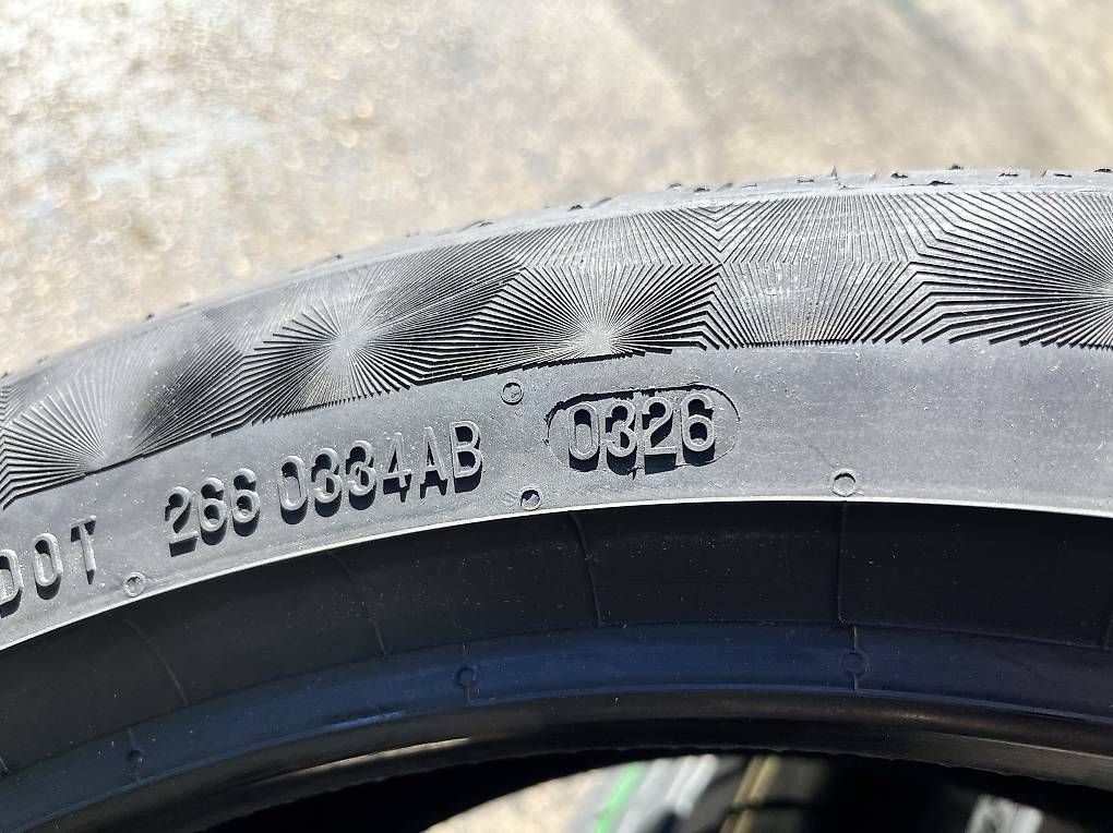 Pneumatici & Ruote complete: 245/40R18 Continental  – Nuovo e nell'imballaggio originale da Brünisried venduto da andre.buchs 1
