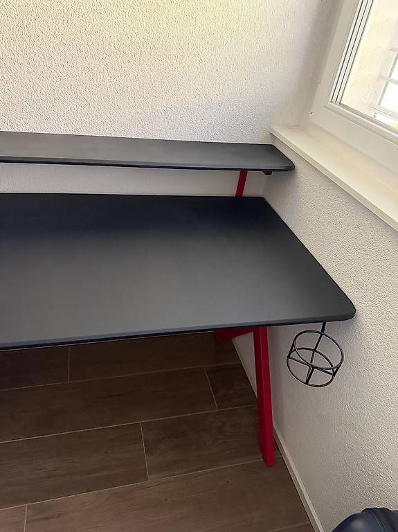 Conforama Scrivanie: Gaming Schreibtisch – Usato da Lenzburg venduto da ImRemind 3
