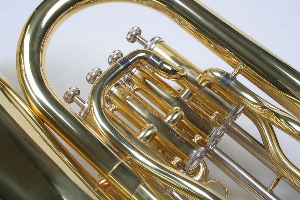 Karl Glaser Strumenti musicali: Hochwertiges Euphonium, Bb Stimmung 4 Monel Ventile – Nuovo e nell'imballaggio originale da Lostallo venduto da Guddah78 2