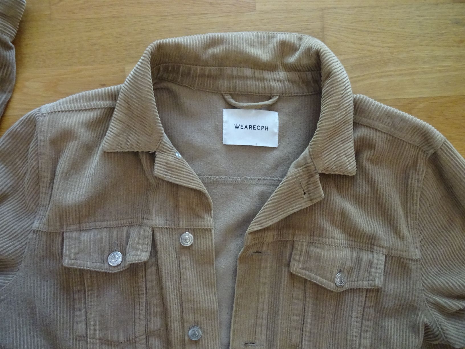 Giacche: WEARECPH Cordjacke, beige, Grösse M – Usato da Dättwil AG venduto da raffanada 1