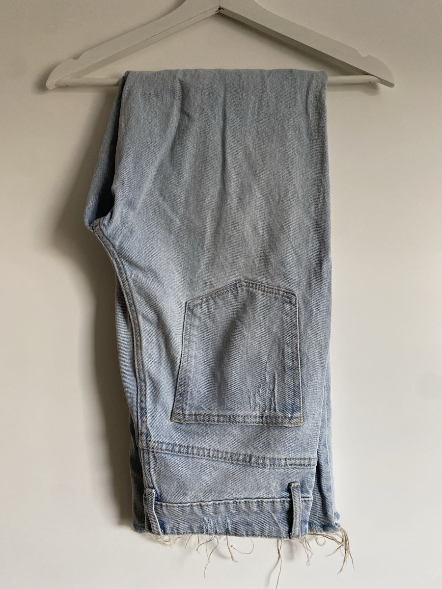 H&M Jeans: H&M Jeans  – D'occasion à Lützelflüh-Goldb par flu_q9tg