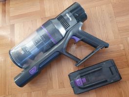 Aspirateur balai Vistefly - déffectieux pour pièces!