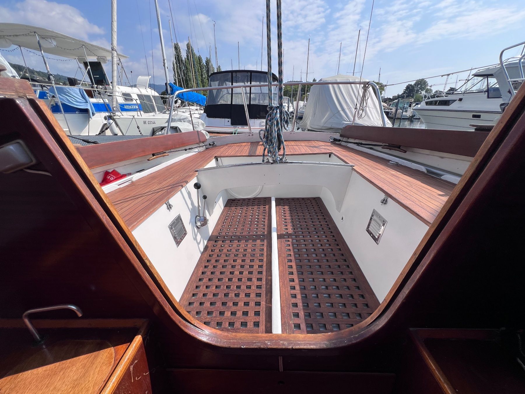 Aubin Barche: Verkauf Segelboot mit Bootsplatz – Usato da Péry venduto da MIWOBA 6