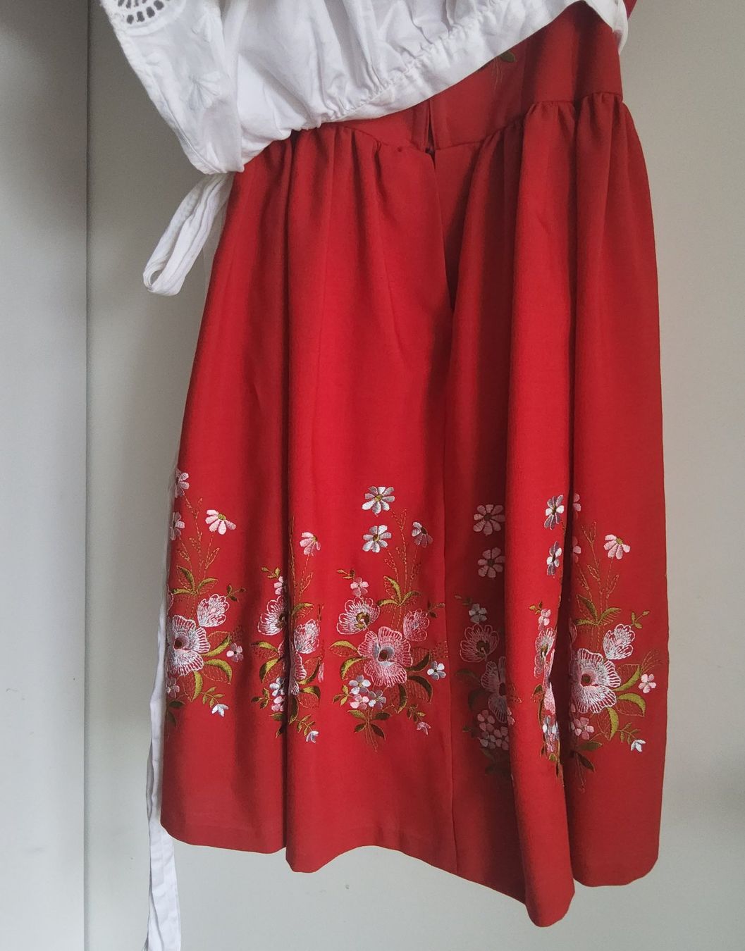 Costumes: Schönes Dirndl /Original Wurzer gr.40 – D'occasion à Diegten par ayla2009 5