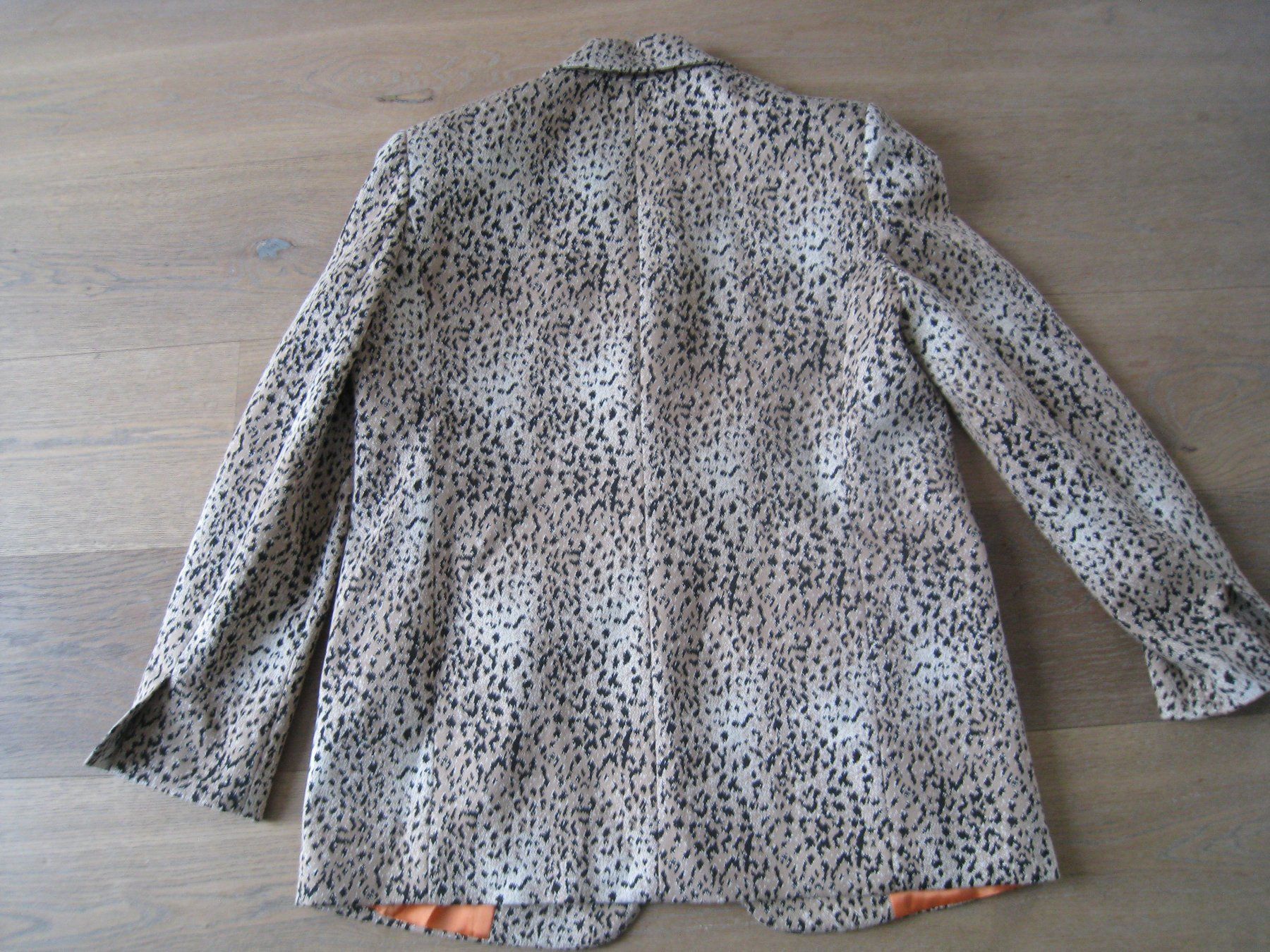Pinko Giacche: PINKO Blazer Jacke Leo-Print Gr. 38 – Usato da Freienstein venduto da Jessy024 3