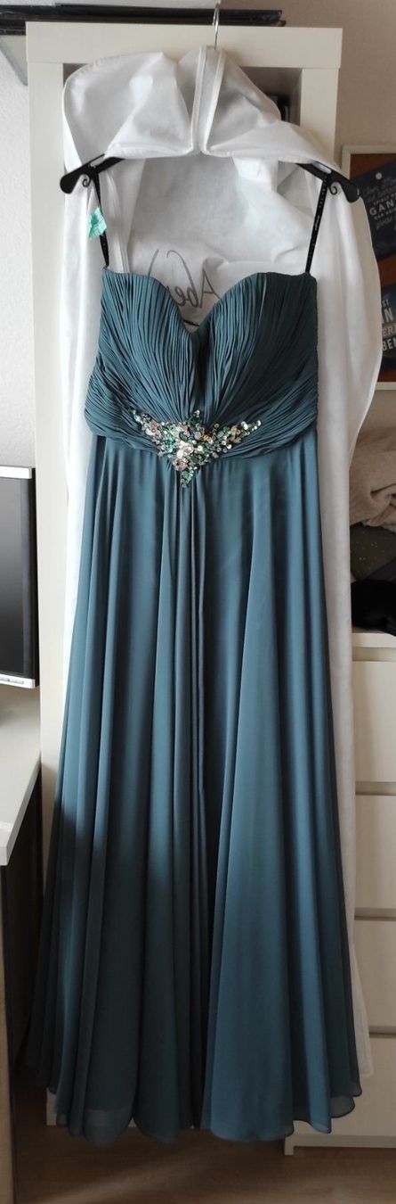 Vestiti: Kleid Gr. 38/40 – Usato da Münchwilen TG venduto da Alina19911 1