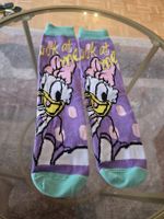 🧦 Daisy Duck Socken – „Look at me" | lila mit Mint