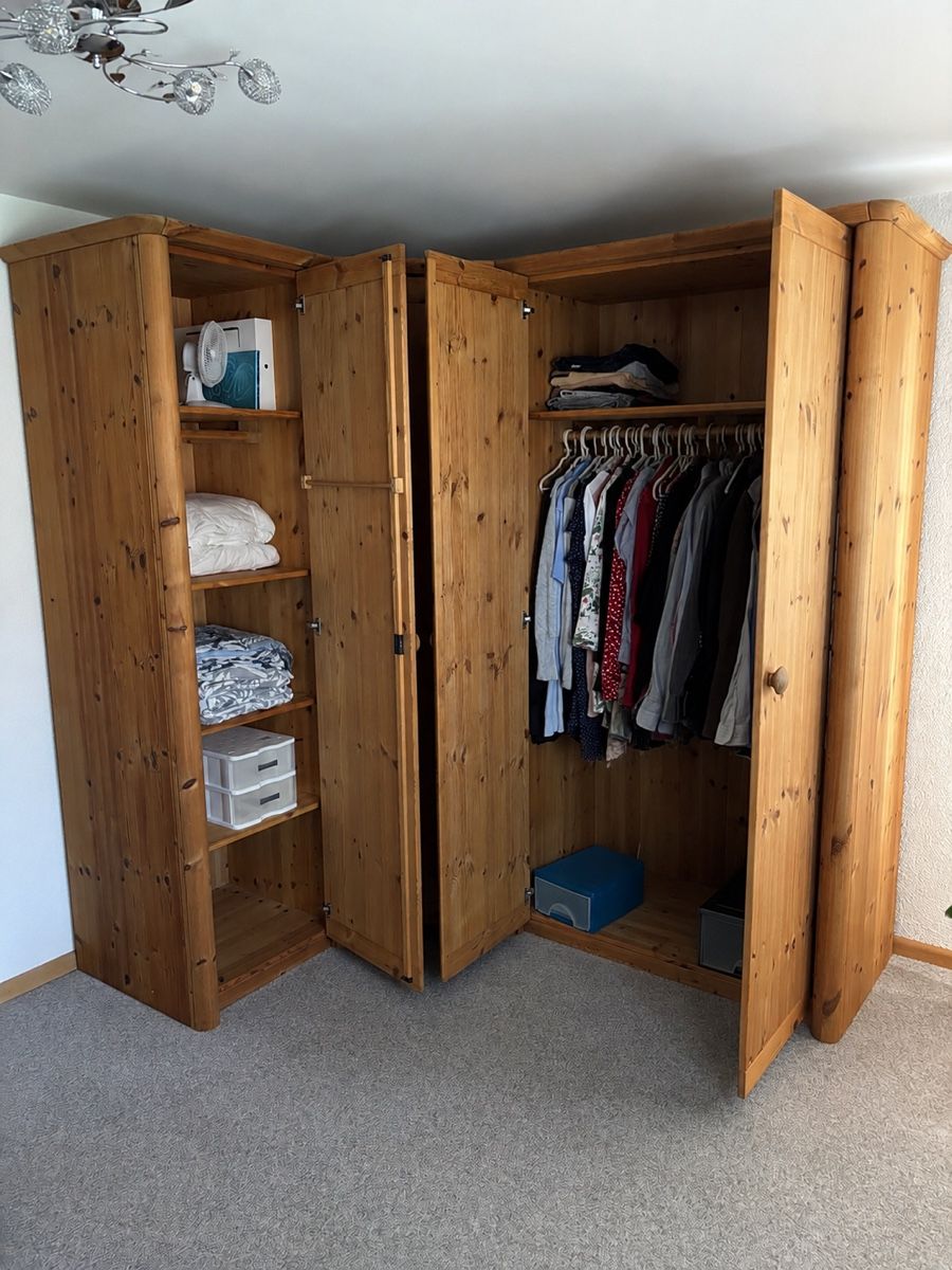 Armadi: Eckschrank Kiefer – Usato da Ormalingen venduto da Korghaus 8