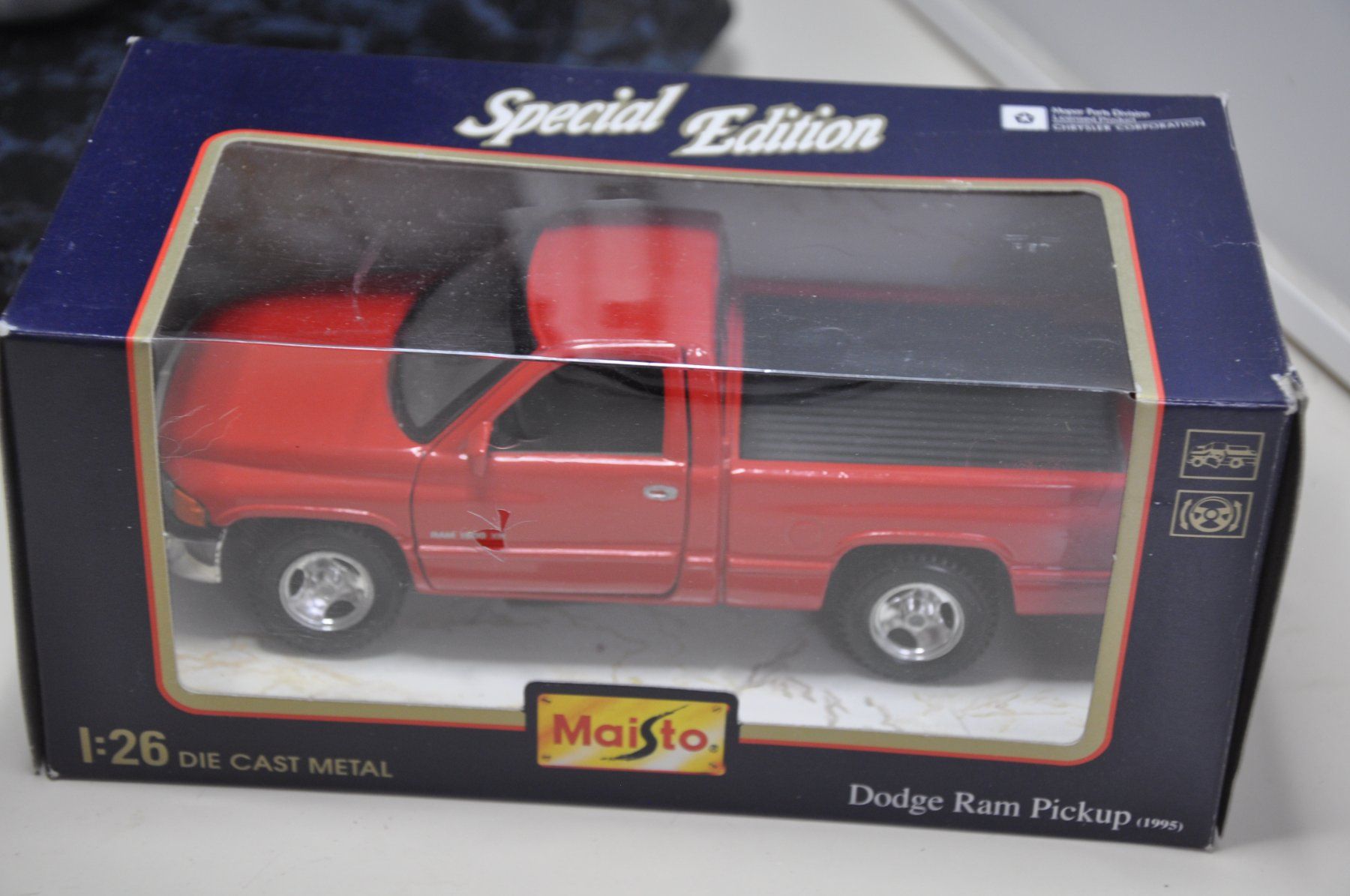 Maisto Modellini d'auto: Dodge Ram Pickup – Nuovo e nell'imballaggio originale da Ebnat-Kappel venduto da Aallerlei