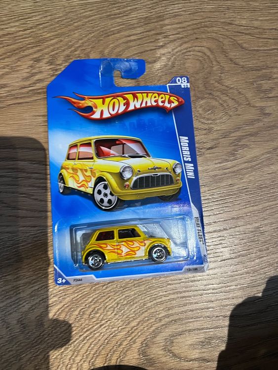 Hot Wheels 2025 - Austin Mini Morris - Échelle 1:64 - Occasion