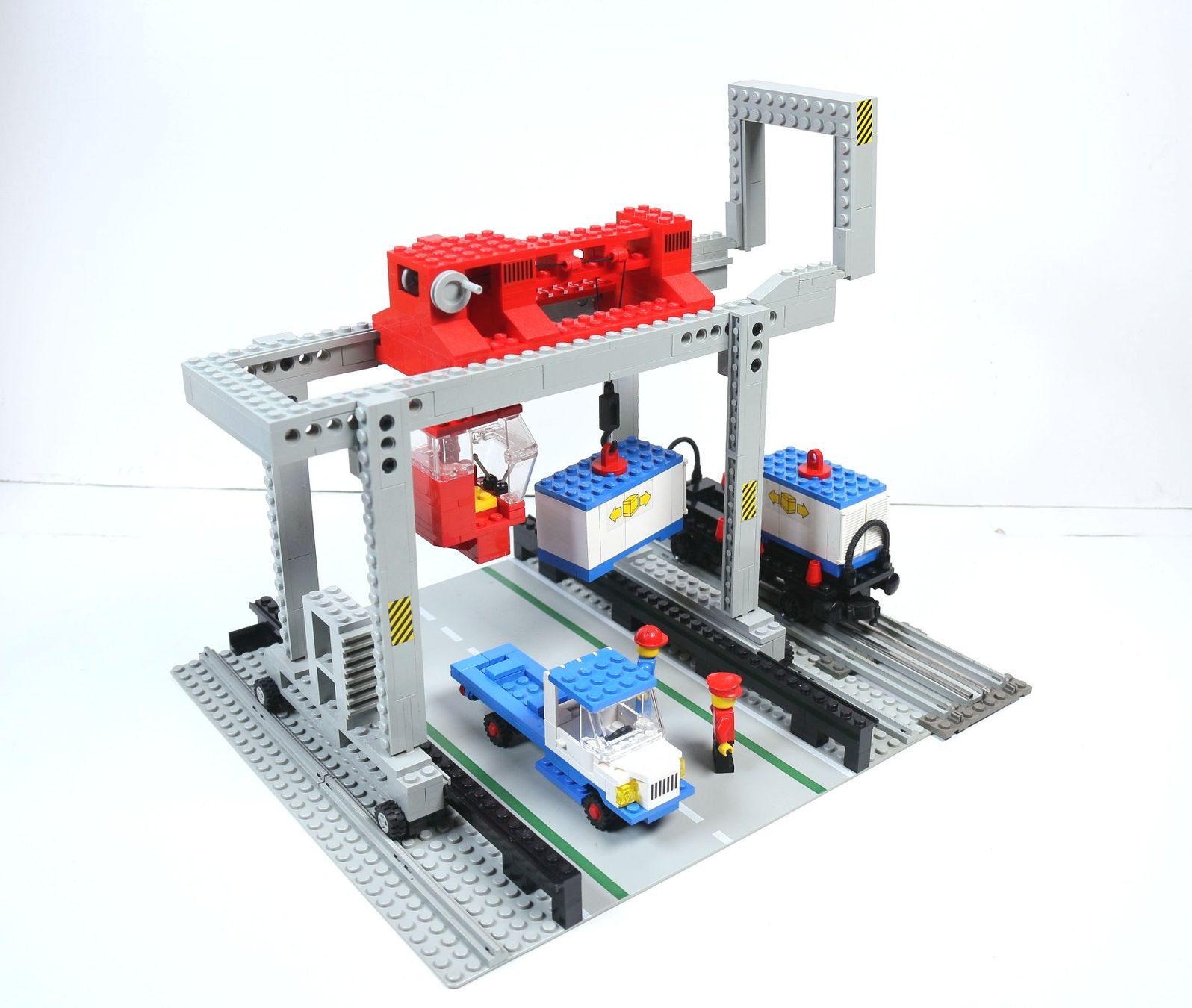 Lego Baukästen: Lego 7823 - Container Loading Station – Gebraucht aus Hettlingen von Scholi99 5