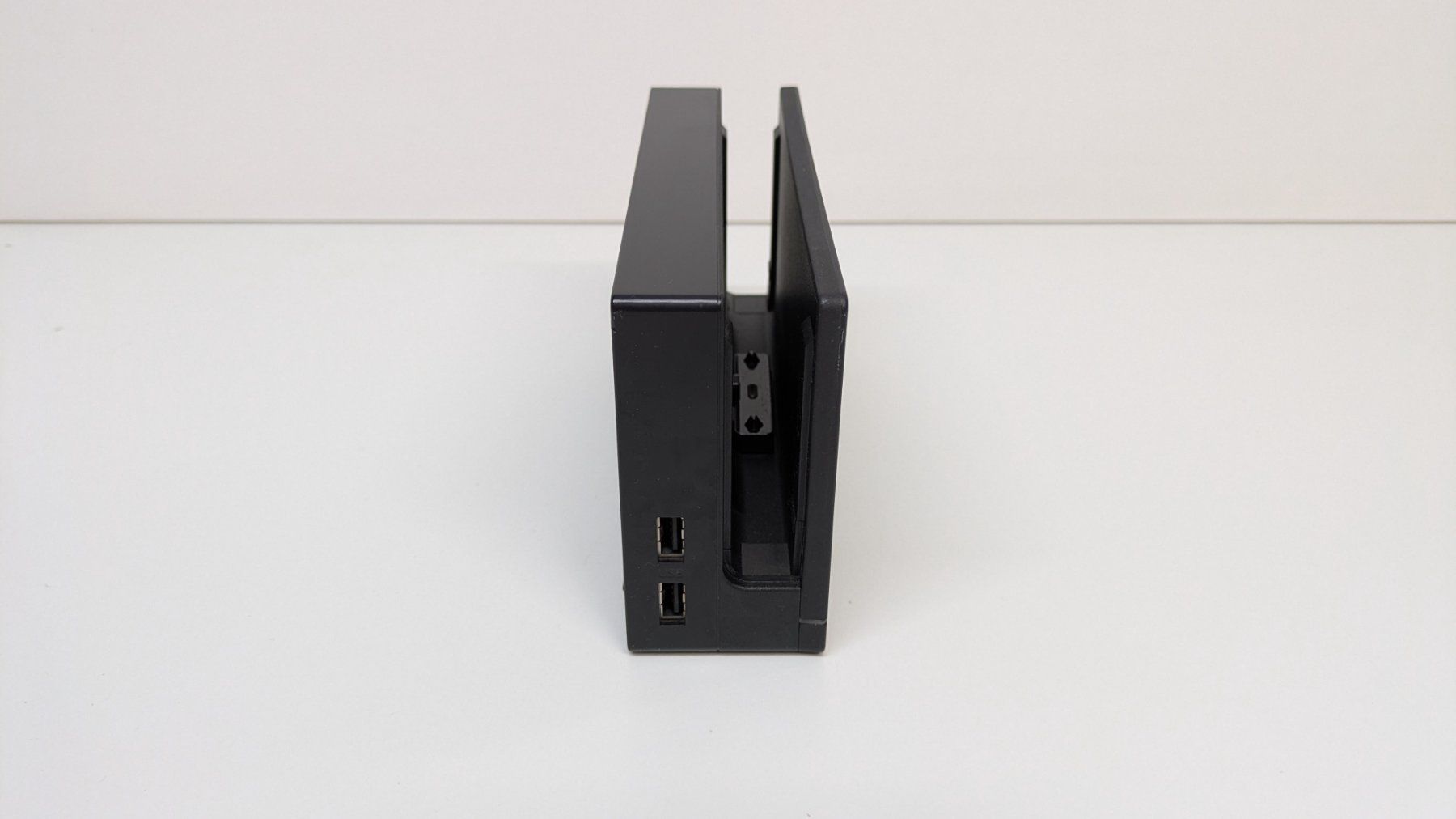 Nintendo Console: Nintendo Switch Dock / TV Dockingstation Original – Usato da Menziken venduto da mame18 4