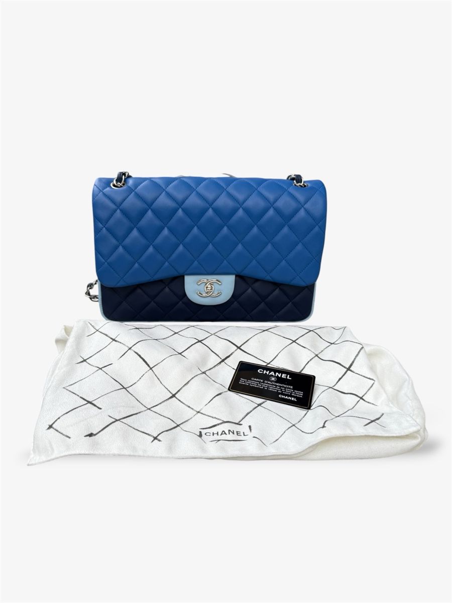 Borse: CHANEL Timeless Classic Flap tricolore bleu  – Usato da Versoix venduto da Monjolitresor 8